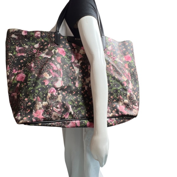 GIVENCHY COATED CANVAS TOTE BAG - Picture 5 of 15